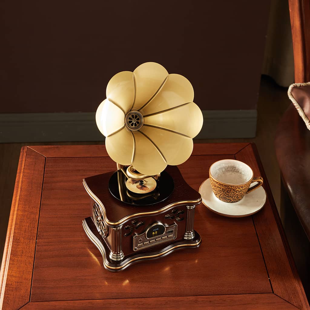 vintage-phonograph-bluetooth-speaker-walnut